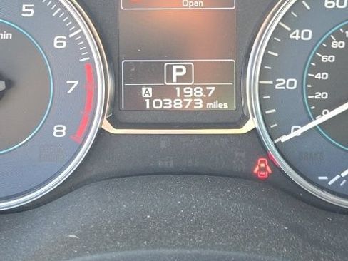 Used 2016 Subaru Crosstrek 2.0i Limited AWD/4WD image 17