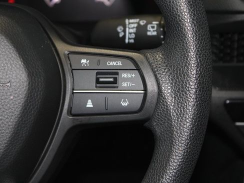 Used 2023 Honda CR-V LX image 20