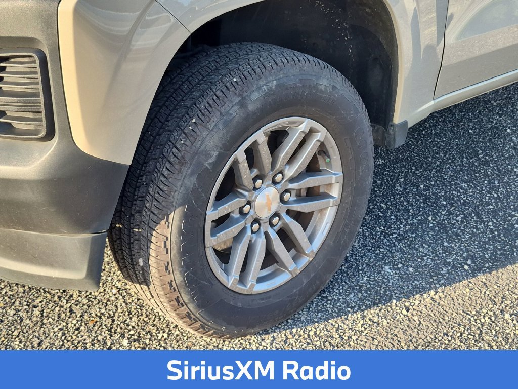 Used 2023 Chevrolet Colorado W/T AWD/4WD image 10