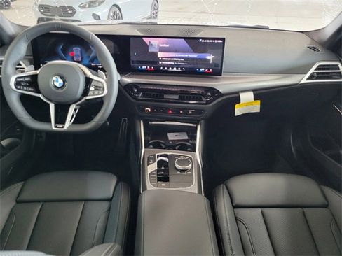 New 2025 BMW 330i Sedan w/ M Sport Package image 7