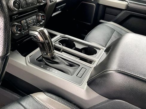 Used 2018 Ford F150 Raptor w/ Equipment Group 802A Luxury image 16