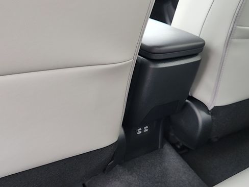 New 2026 Toyota Prius Limited image 23