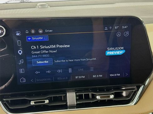 Certified 2025 Chevrolet Equinox ACTIV w/ Safety and Technology Package AWD/4WD image 15