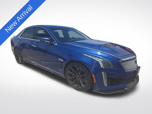 Used 2019 Cadillac CTS V w/ Carbon Fiber Package RWD image 1