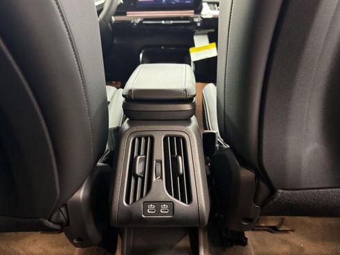 New 2026 BMW X1 xDrive28i w/ Technology Package image 32