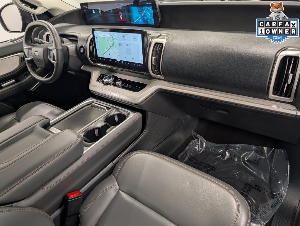 Used 2025 Ford Expedition Active AWD/4WD image 34