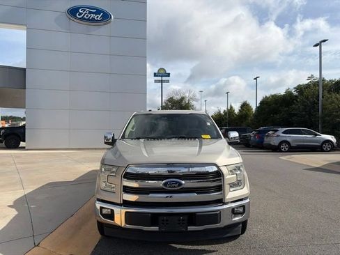 Used 2017 Ford F150 Lariat w/ Equipment Group 502A Luxury RWD image 8