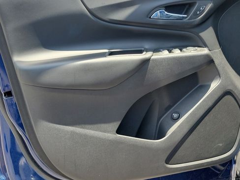 Used 2022 Chevrolet Equinox LT FWD image 20