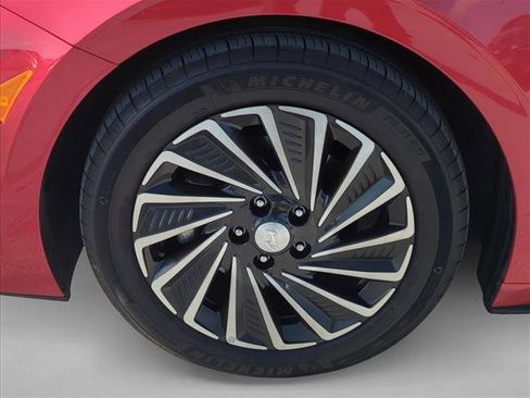 Used 2021 Hyundai Sonata Limited image 6