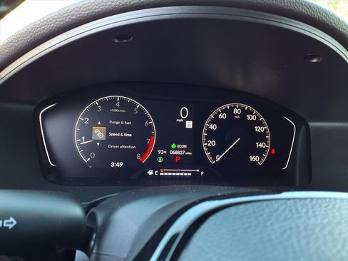 Used 2023 Honda Civic Sport image 13