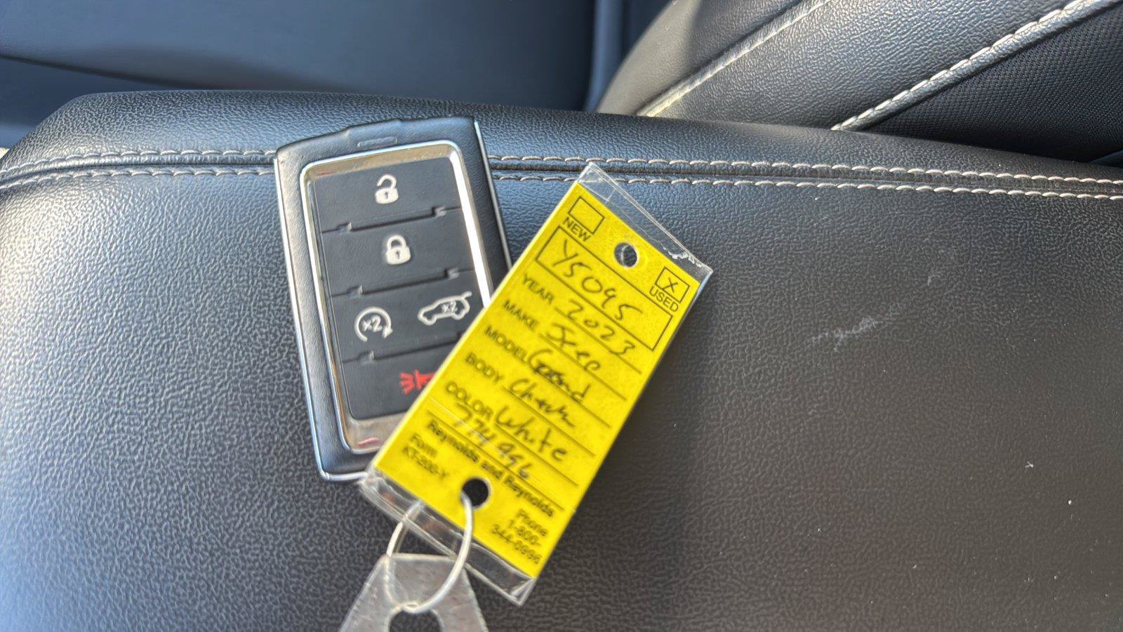 Used 2023 Jeep Grand Cherokee 4WD 4xe image 31