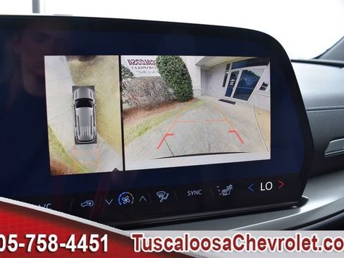 New 2026 Chevrolet Traverse LT w/ Driver Confidence Package image 30