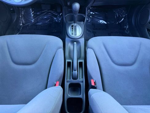 Used 2013 Honda Fit image 20