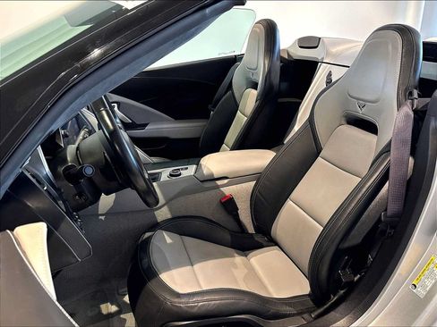 Used 2016 Chevrolet Corvette Stingray Convertible w/ 3LT Preferred Equipment Group RWD image 8