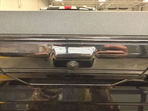 Used 2024 Ford F250 Lariat w/ Lariat Ultimate Package image 7