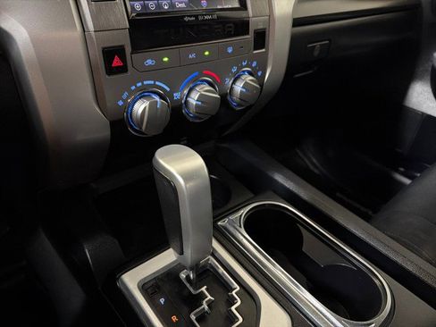 Used 2019 Toyota Tundra SR5 w/ SR5 Upgrade Package image 25