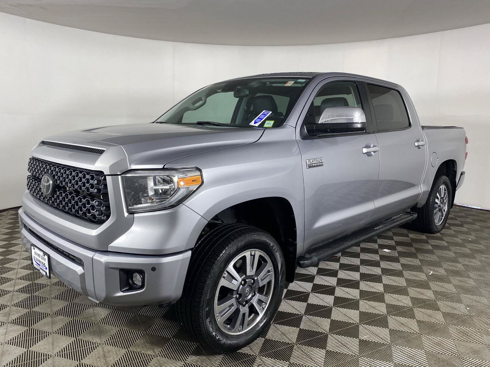 Used 2021 Toyota Tundra Platinum AWD/4WD image 3