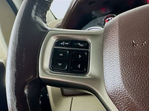 Used 2017 RAM 2500 Laramie image 25