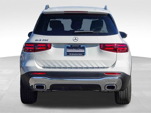 Certified 2025 Mercedes-Benz GLB 250 GLB 250 image 6