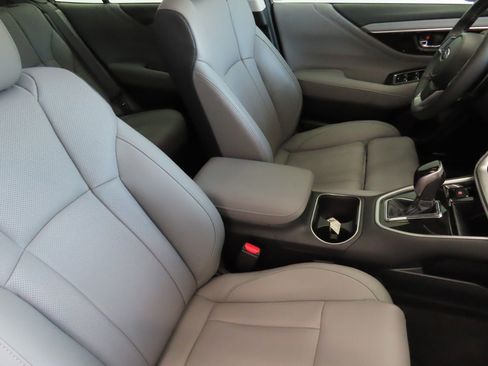 Certified 2025 Subaru Legacy Limited image 29