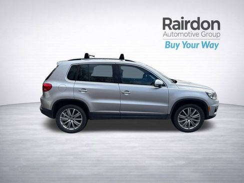 Used 2016 Volkswagen Tiguan SE image 9