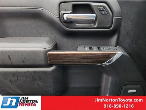 Used 2021 Chevrolet Silverado 1500 RST w/ Texas Edition Plus AWD/4WD image 24