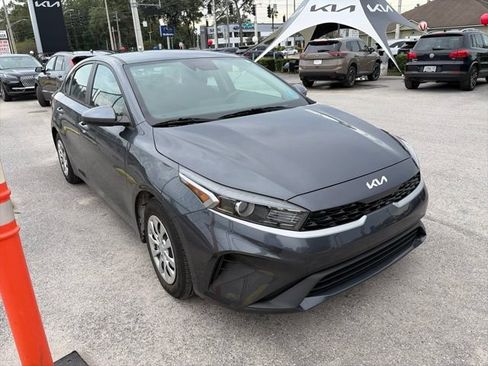 Used 2024 Kia Forte LX FWD image 1