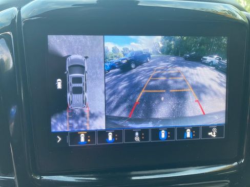 Used 2021 Chevrolet Traverse RS w/ LPO, Floor Liner Package AWD/4WD image 25