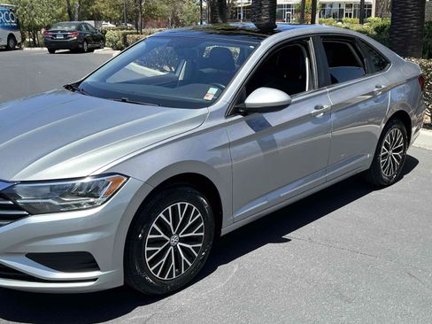 Used 2021 Volkswagen Jetta SE FWD image 46