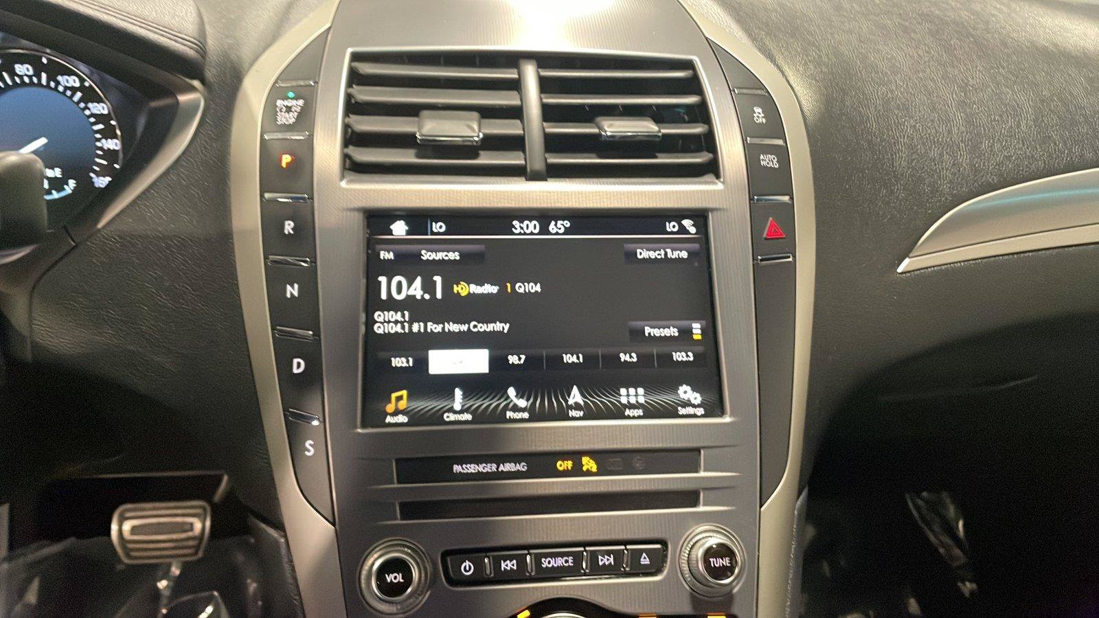Used 2018 Lincoln MKZ Reserve w/ Magnetic Appearance Package AWD/4WD image 15