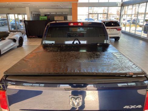 Used 2015 RAM 1500 Express image 26