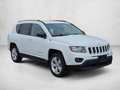 Used 2017 Jeep Compass Sport w/ Power Value Group image 3