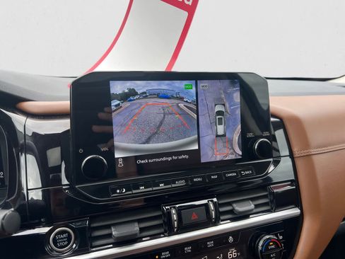 Certified 2023 Nissan Pathfinder Platinum w/ Lighting Package (N93) image 22