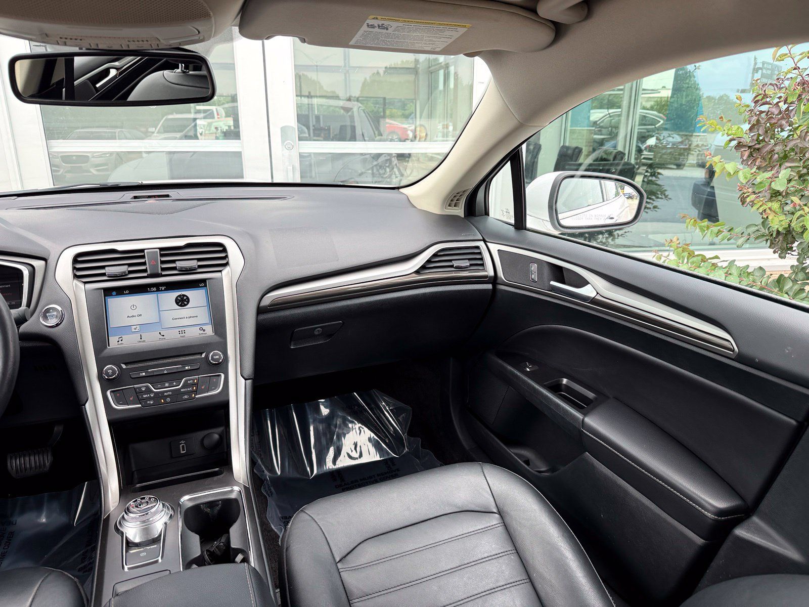 Used 2018 Ford Fusion SE w/ Equipment Group 602A FWD image 24
