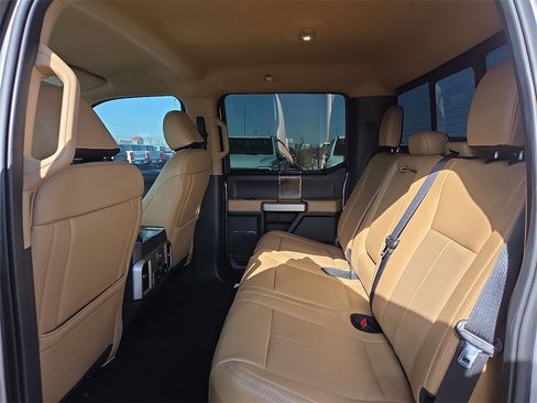 Certified 2022 Ford F250 Lariat w/ Lariat Ultimate Package image 19