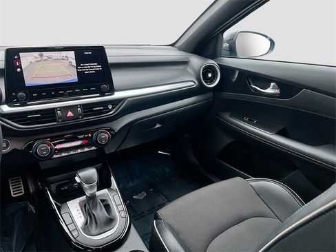 Used 2023 Kia Forte GT-Line image 22