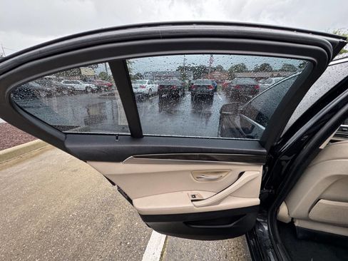 Used 2013 BMW 528i xDrive Sedan image 15