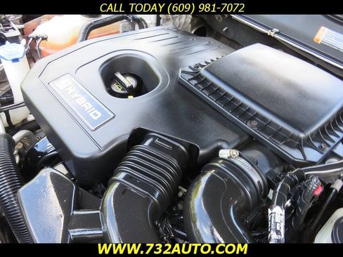 Used 2014 Ford Fusion SE w/ Equipment Group 501A FWD image 15
