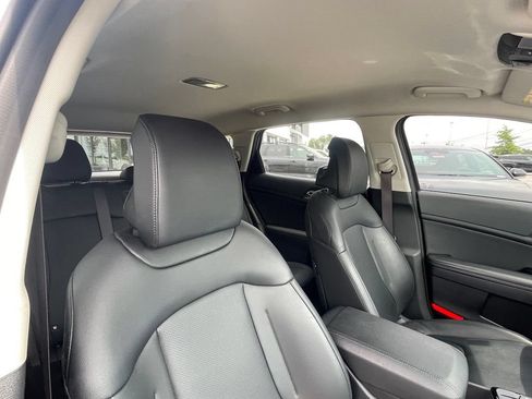 Certified 2025 Kia Sportage EX AWD/4WD image 30