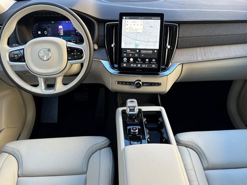 New 2026 Volvo XC90 T8 Ultra image 14