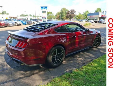 Used 2018 Ford Mustang Coupe RWD image 5