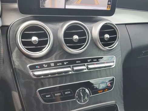 Used 2023 Mercedes-Benz C 300 4MATIC Coupe image 28