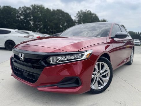 Used 2021 Honda Accord LX image 3