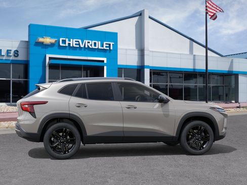 New 2026 Chevrolet Trax ACTIV w/ Driver Confidence Package FWD image 41