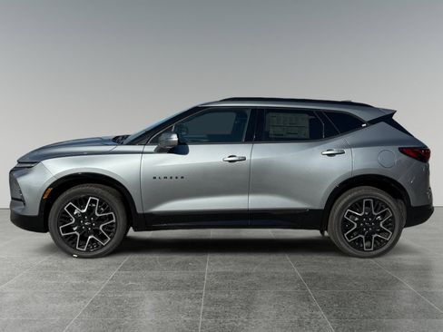 New 2025 Chevrolet Blazer RS w/ Driver Confidence II Package image 2
