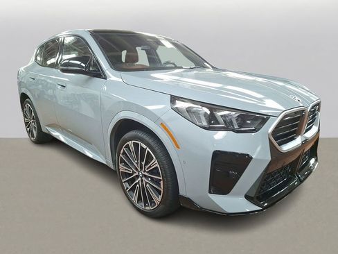 Used 2025 BMW X2 M35i image 3