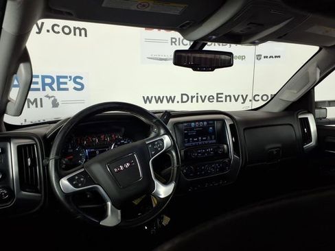 Used 2017 GMC Sierra 2500 SLE w/ HD SLE Preferred Plus Package AWD/4WD image 10