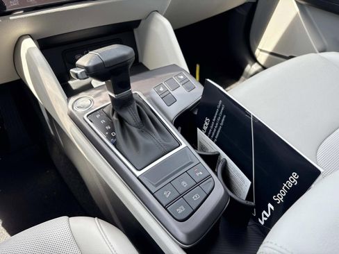 New 2026 Kia Sportage EX FWD image 26