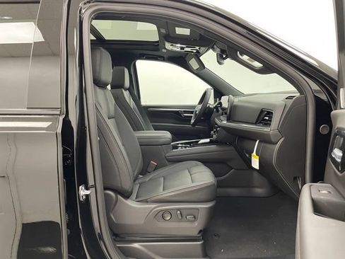New 2026 Chevrolet Suburban RST w/ Comfort Package AWD/4WD image 16