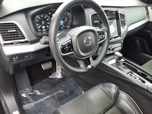 Used 2016 Volvo XC90 T6 R-Design w/ Protection Package Plus image 8